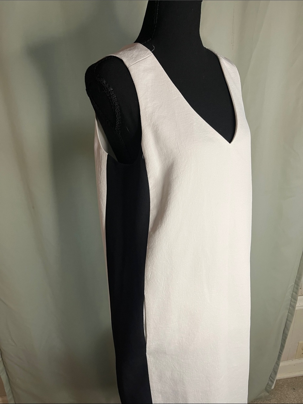 Vince sleeveless colorblock shift dress